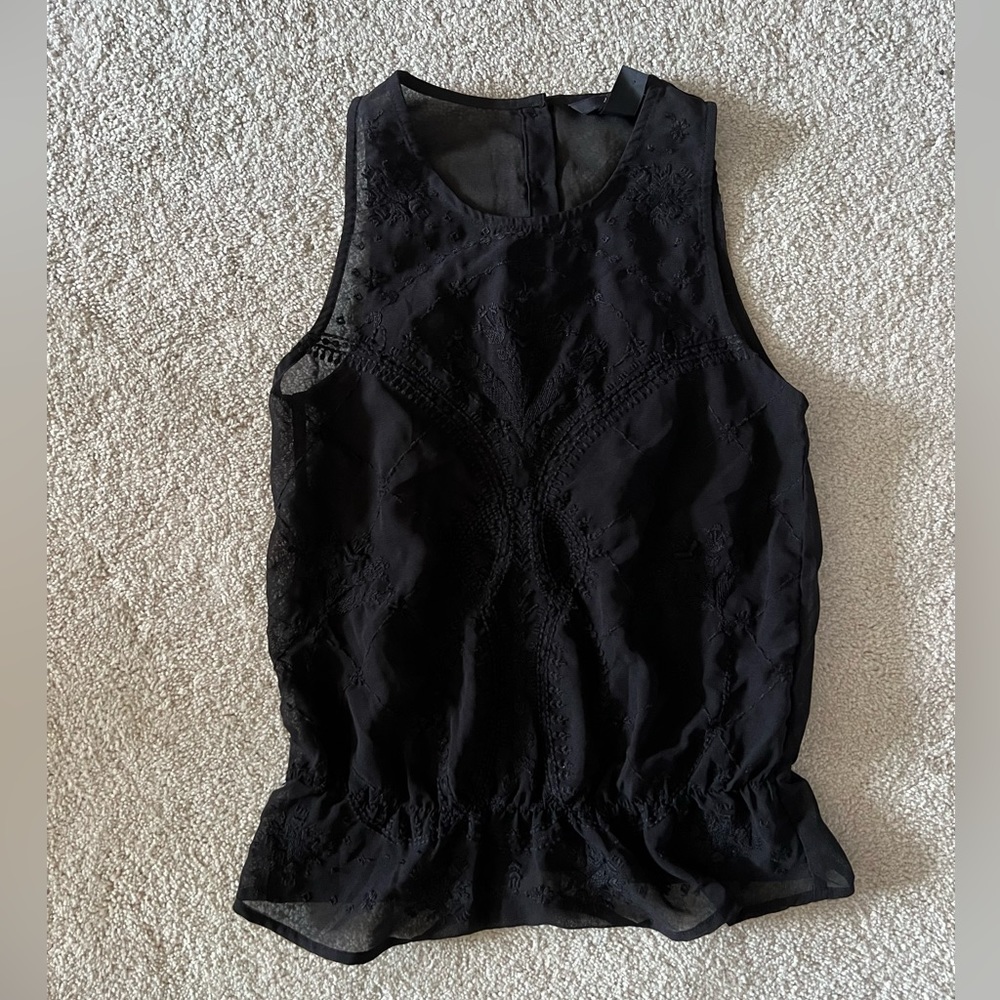 Black Lace Sleeveless Top